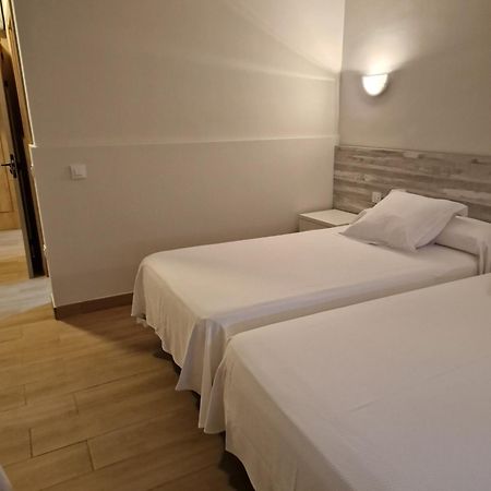 Hotel La Quinta Кю Екстериор снимка
