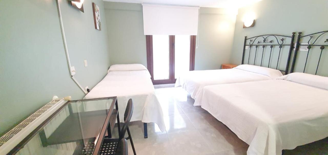 Hotel La Quinta Кю Екстериор снимка