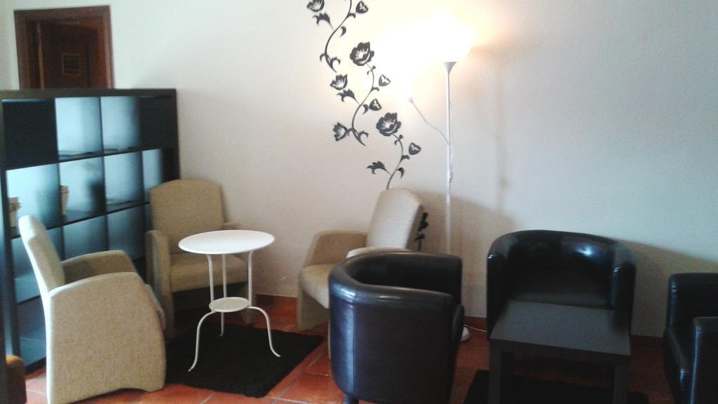 Hotel La Quinta Кю Екстериор снимка