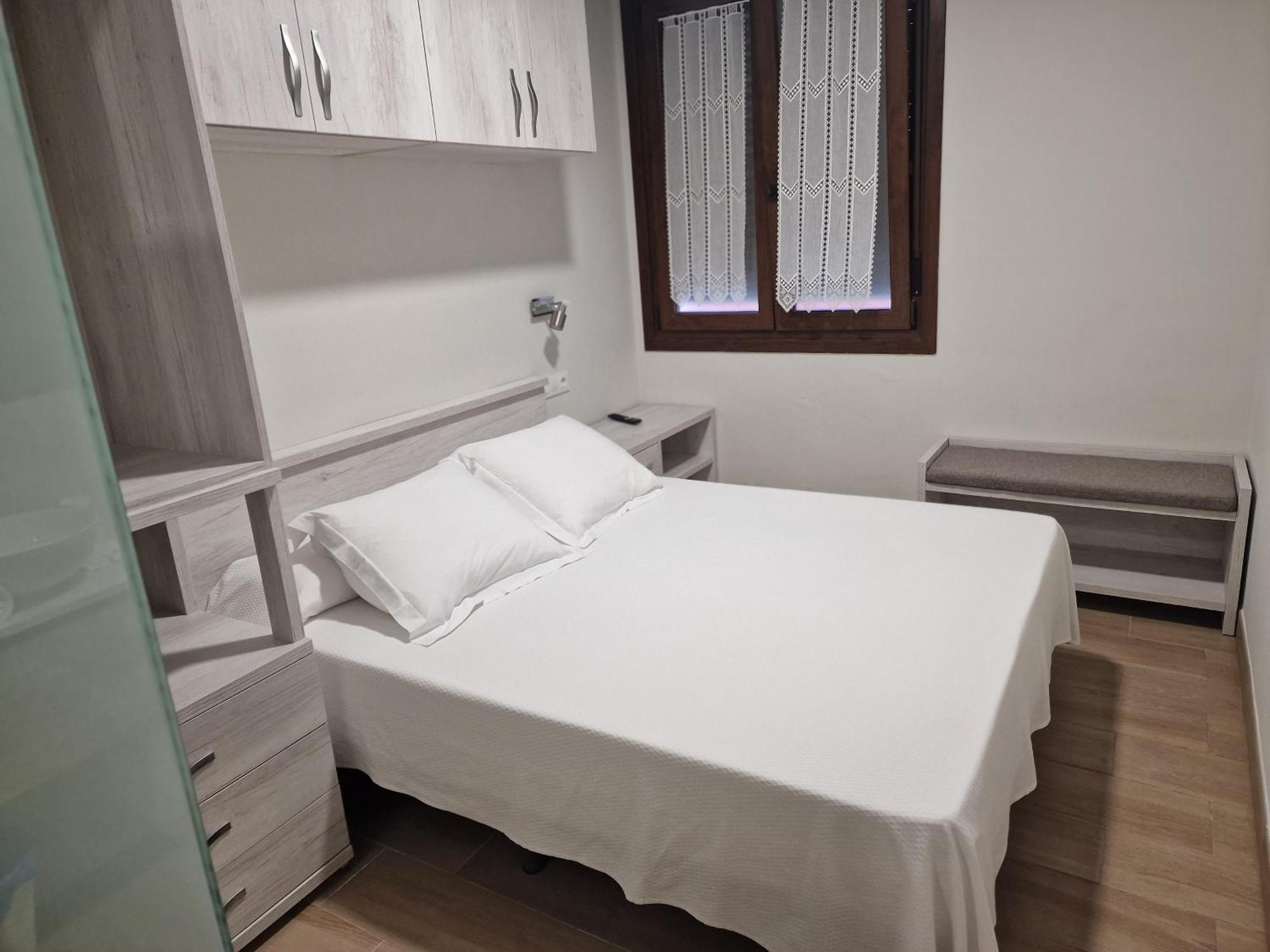 Hotel La Quinta Кю Екстериор снимка