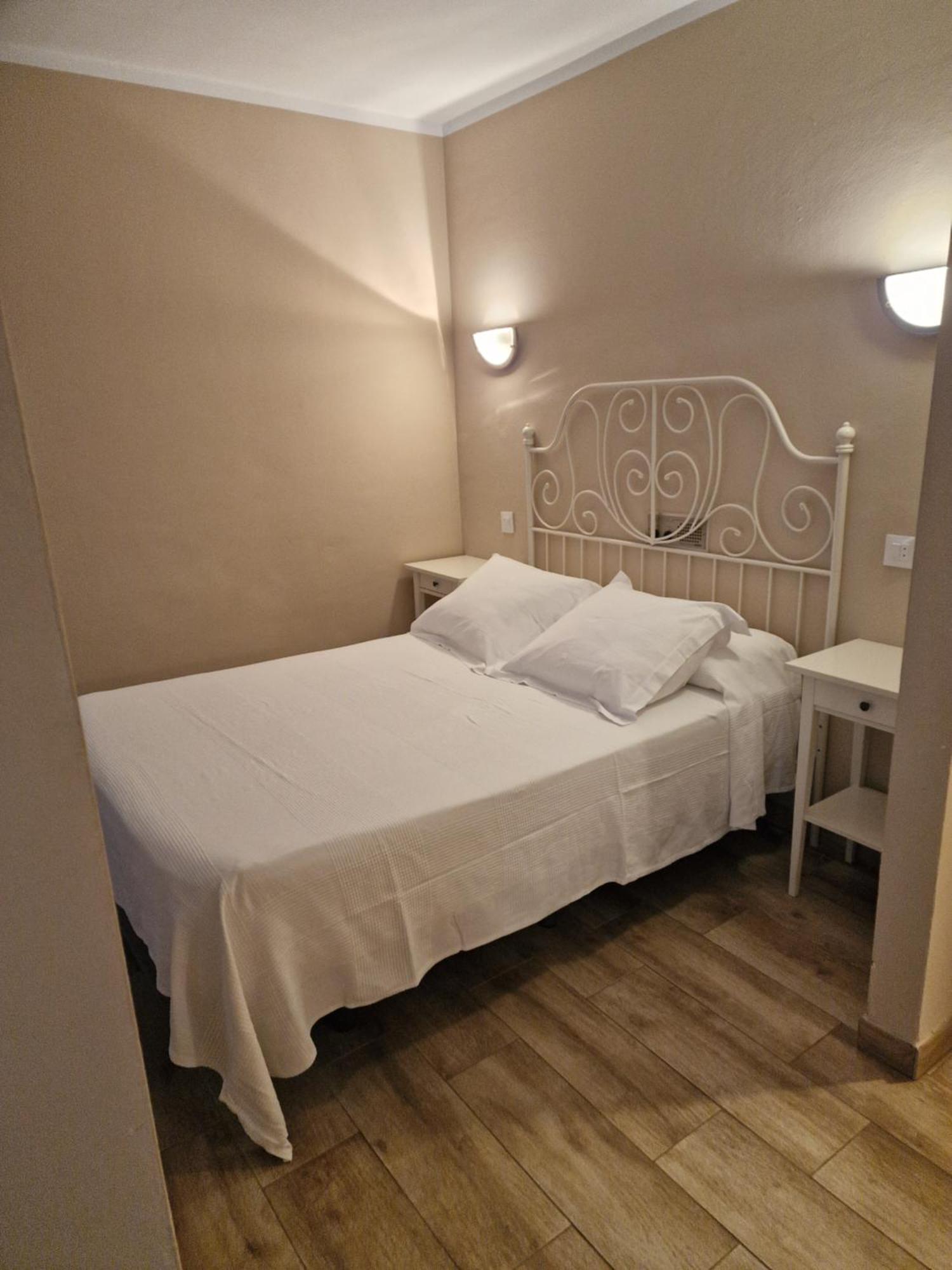 Hotel La Quinta Кю Екстериор снимка